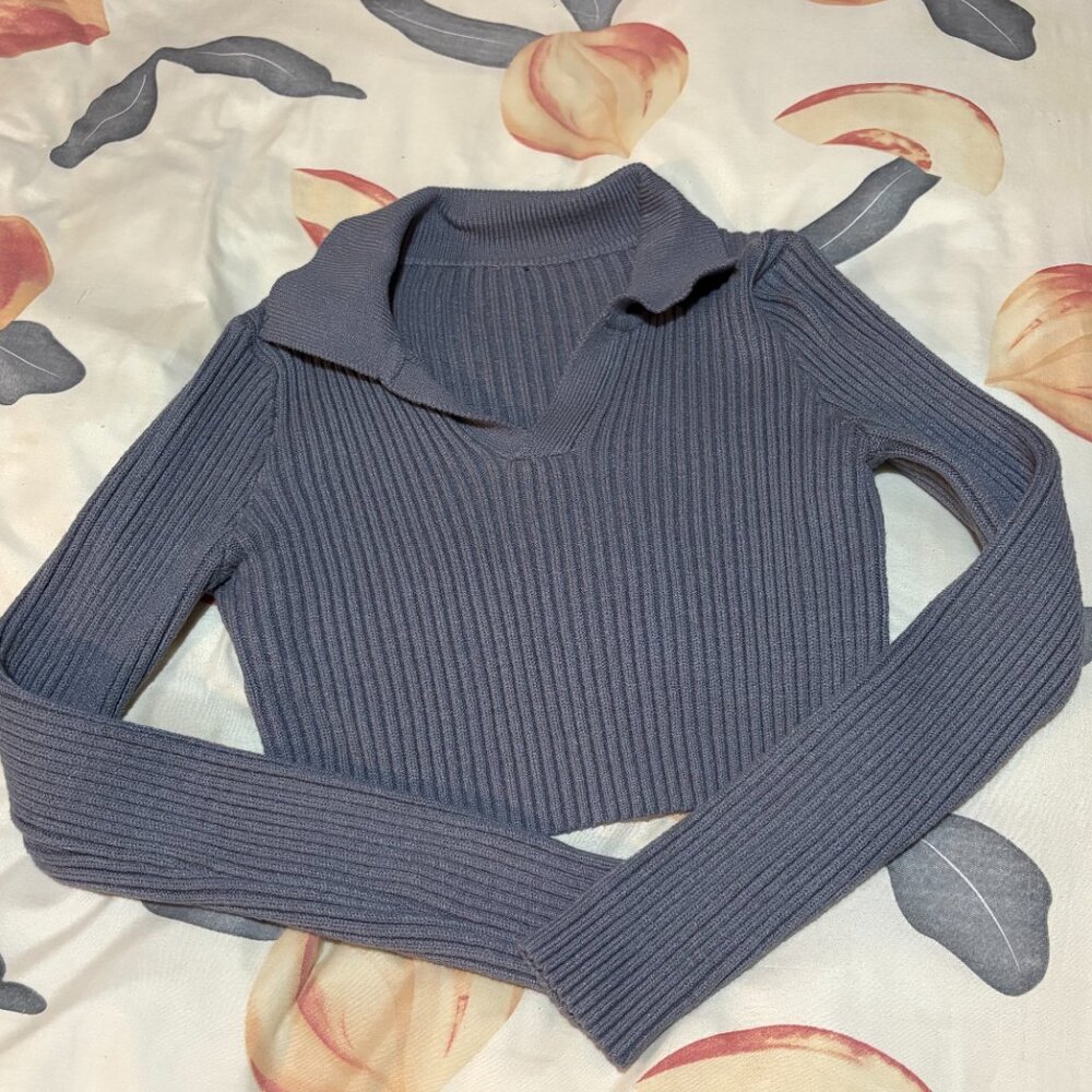 Blue V Neck Women's Cropped Sweater Long sleeve S